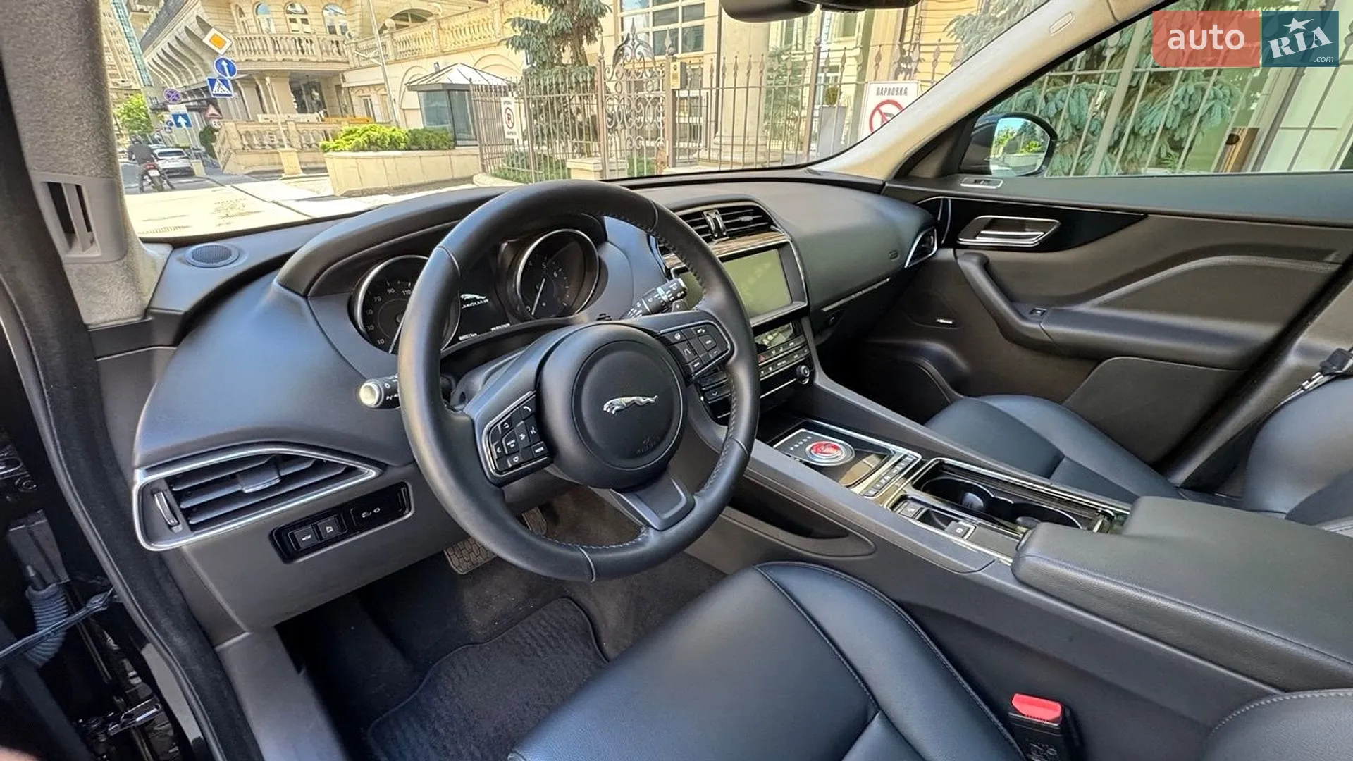 2020 Jaguar F-Pace - мініатюра 37