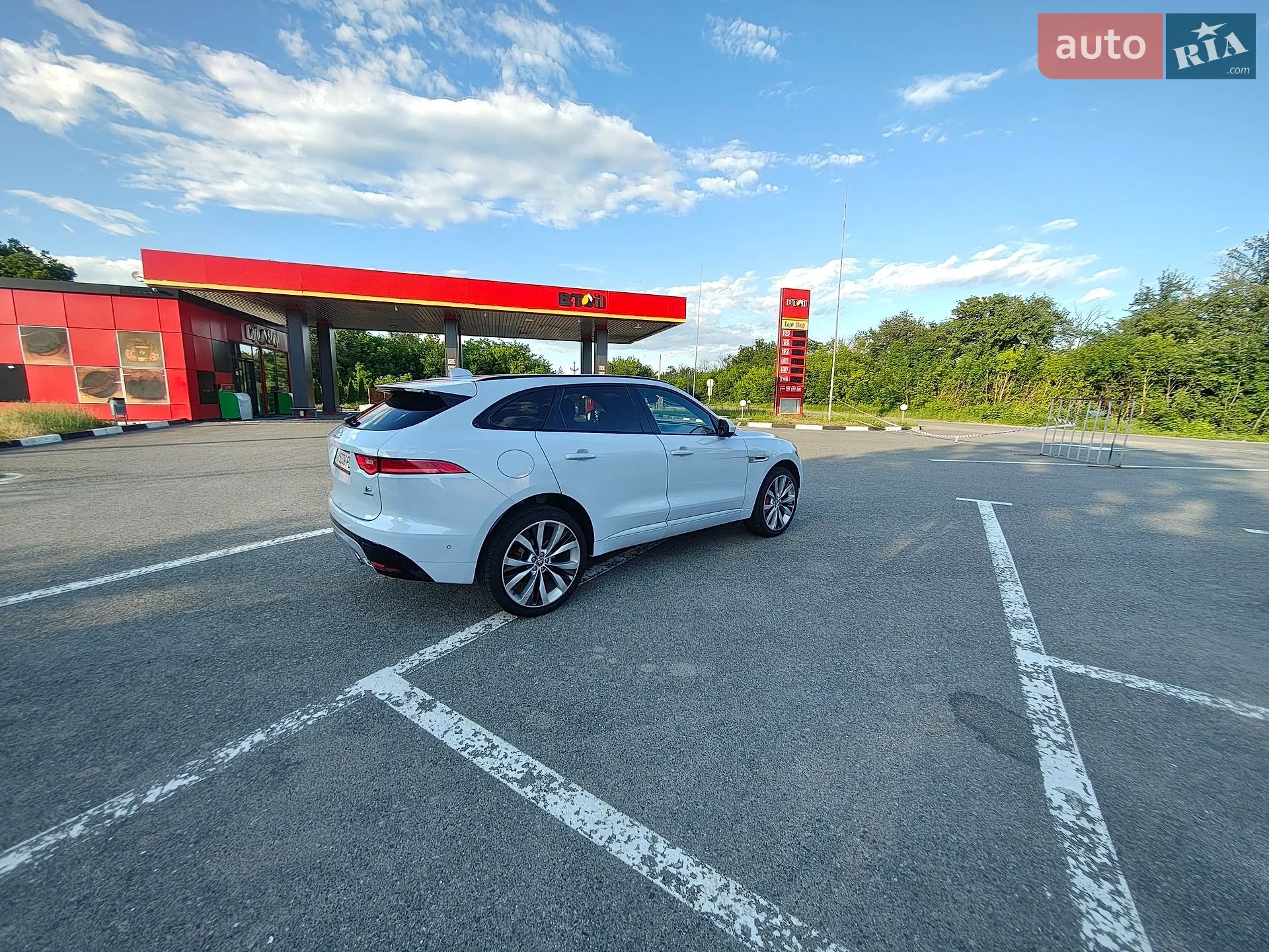 2016 Jaguar F-Pace - мініатюра 44