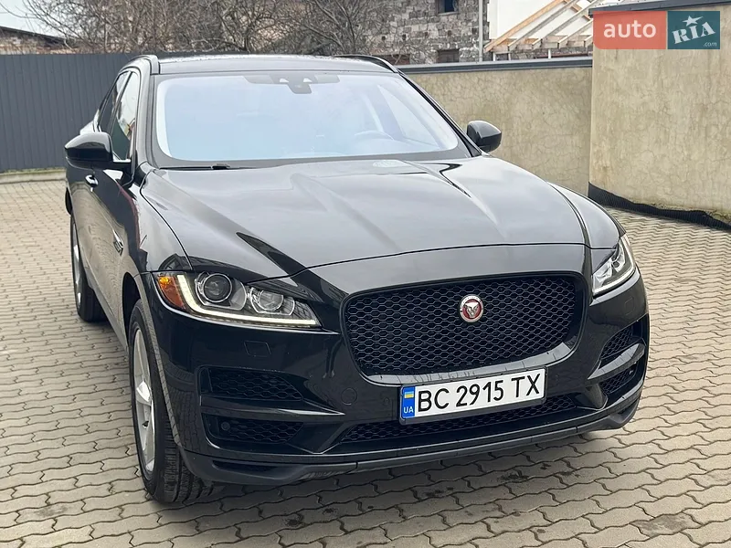 Jaguar F-Pace 2016