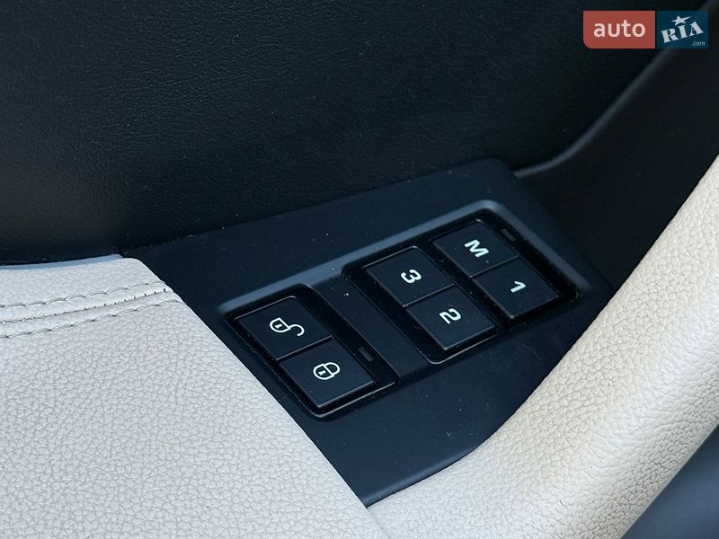 Позашляховик / Кросовер Jaguar F-Pace 2017 в Миколаєві фото 23 Позашляховик / Кросовер Jaguar F-Pace 2017 в Миколаєві