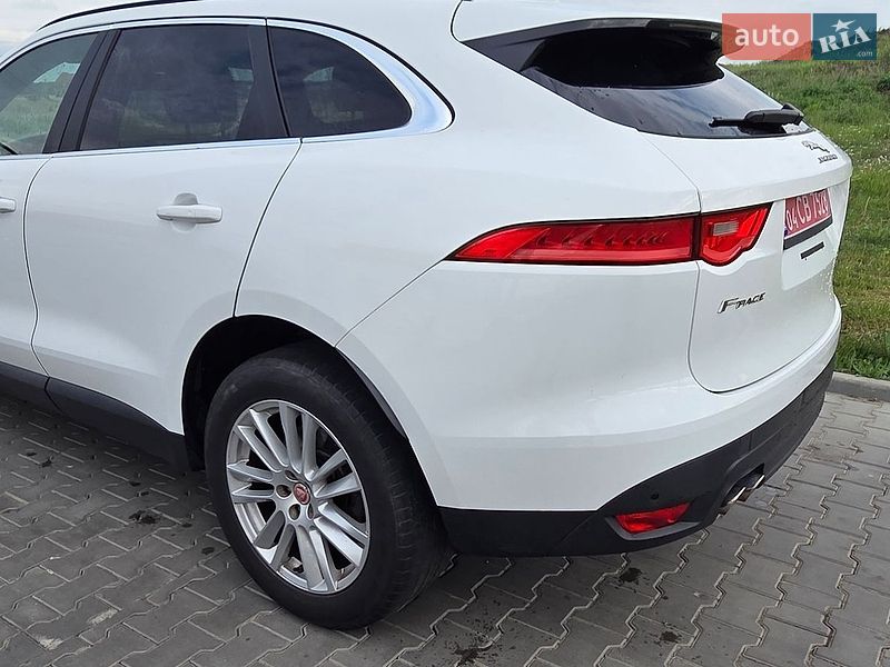 Позашляховик / Кросовер Jaguar F-Pace 2017 в Луцьку