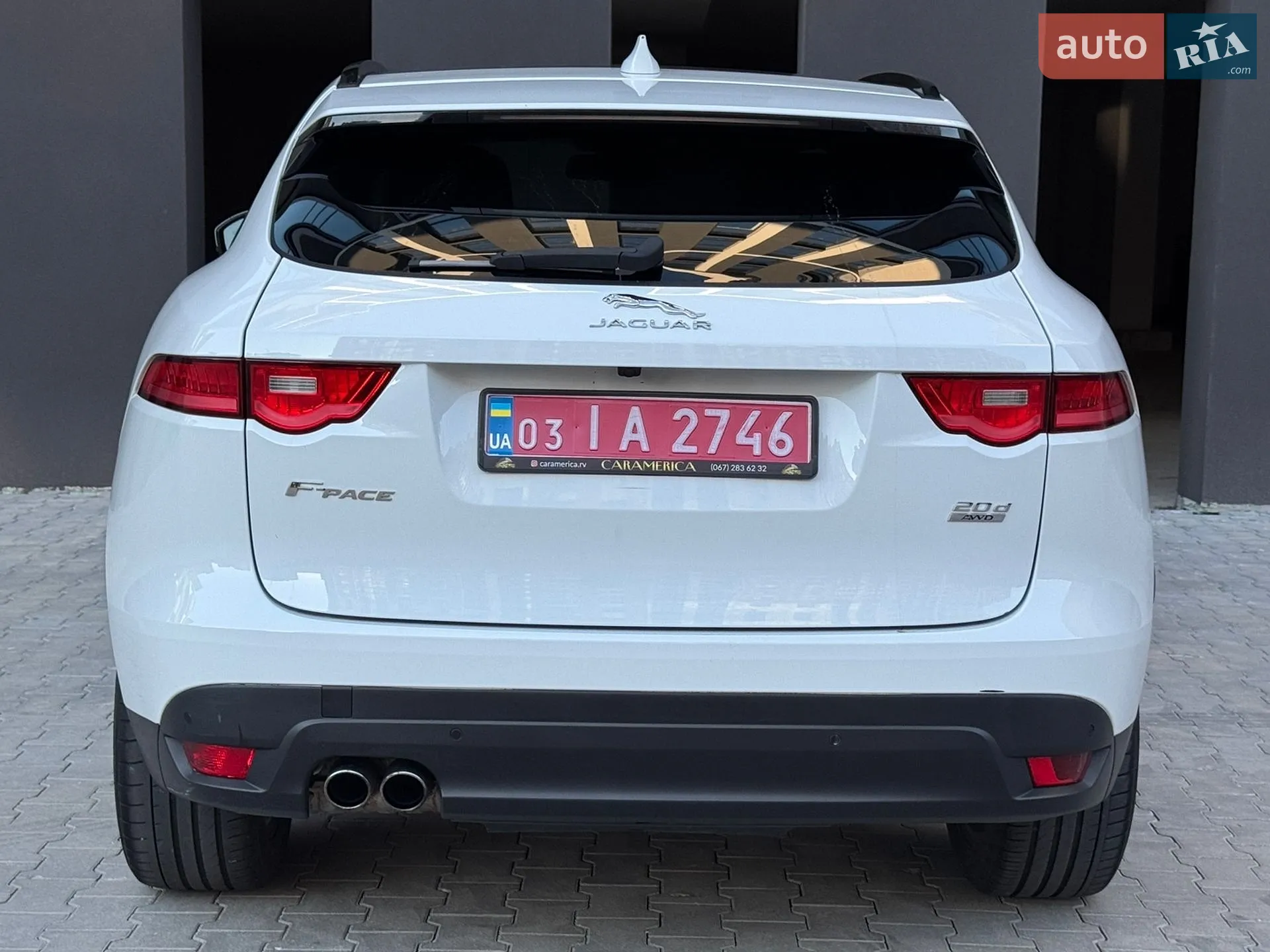 2017 Jaguar F-Pace - мініатюра 8