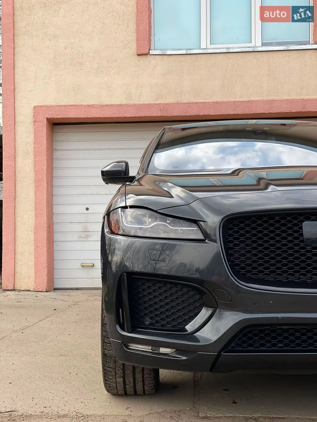 2018 Jaguar F-Pace - мініатюра 3