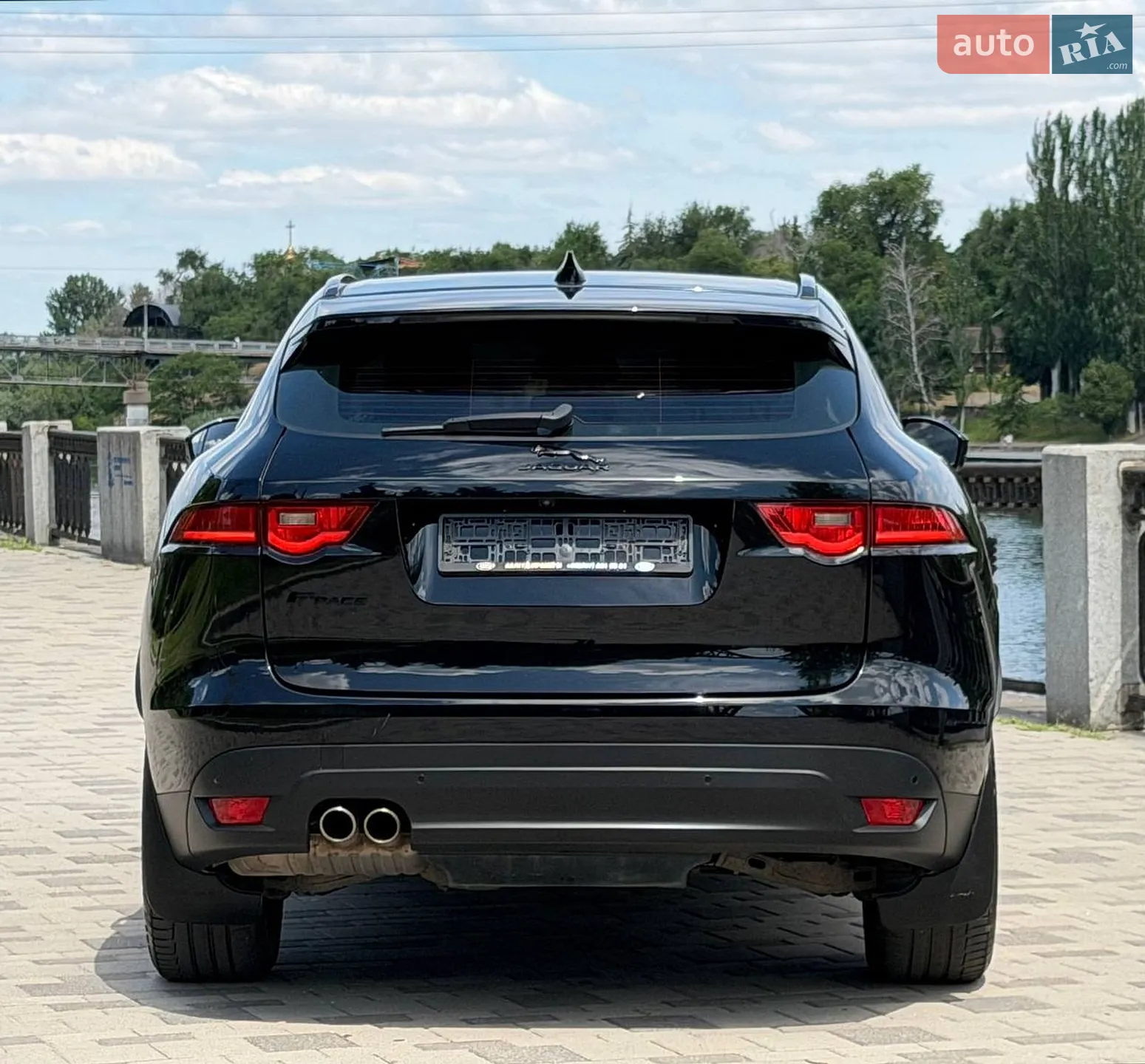 2018 Jaguar F-Pace - мініатюра 8