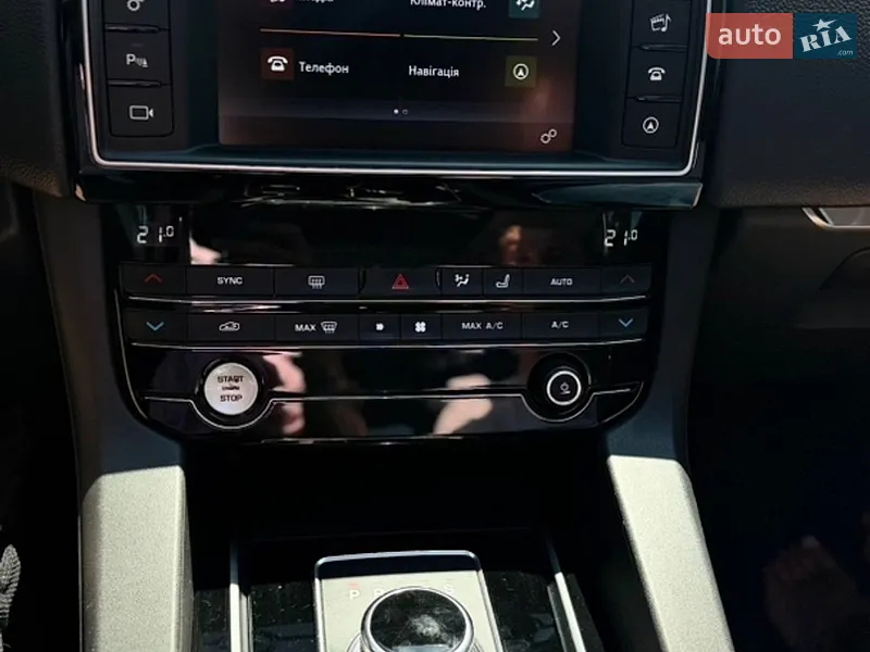 Jaguar F-Pace 2017 VIN SADCK2BV2HA889101 фото оголошення 17 з 60
