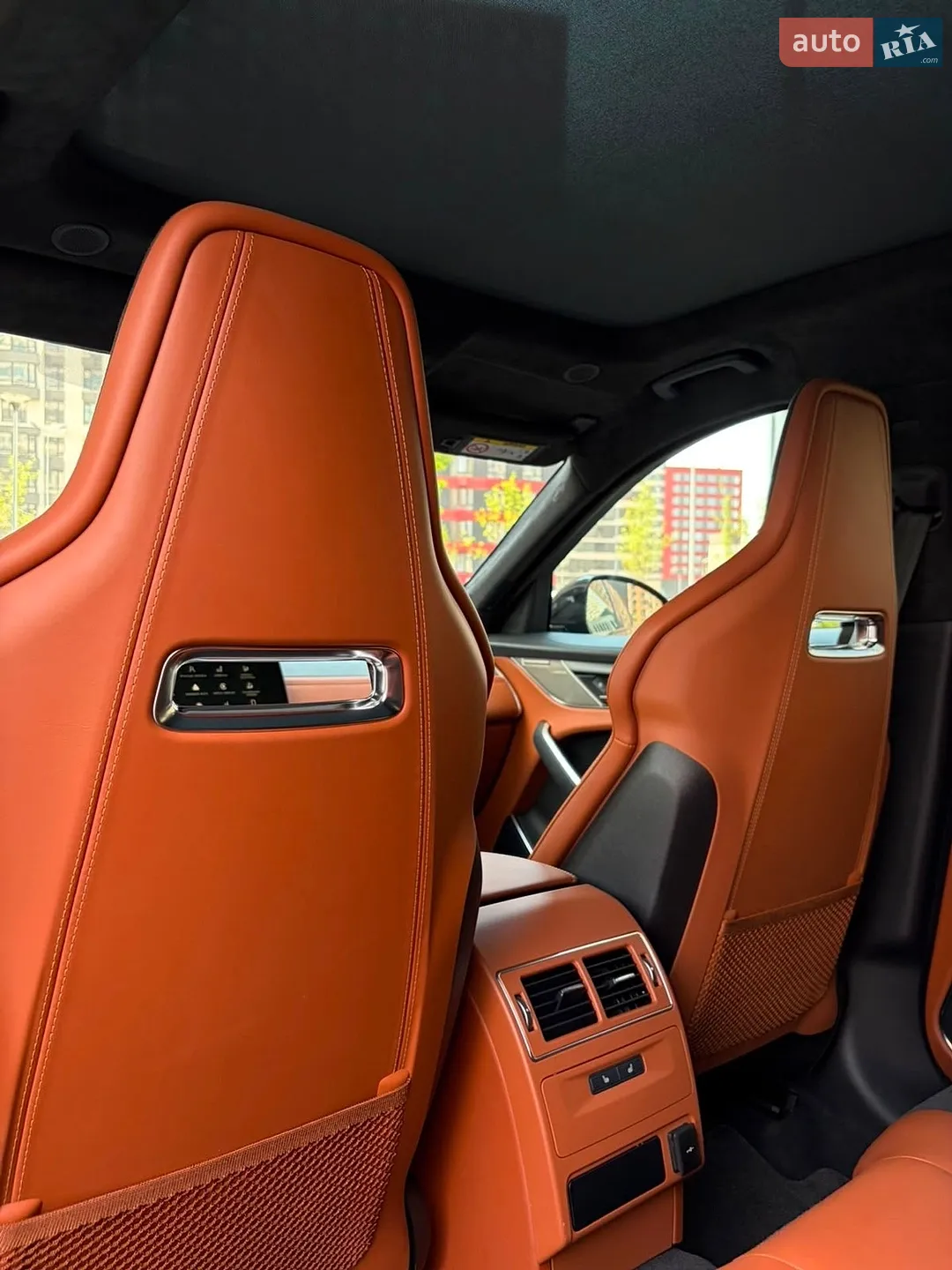 2023 Jaguar F-Pace - мініатюра 46