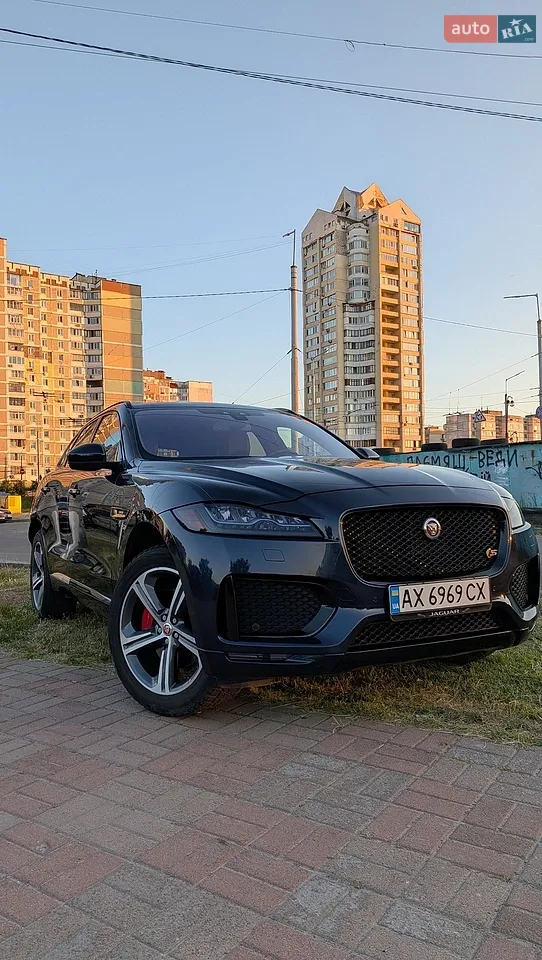 2017 Jaguar F-Pace - мініатюра 11