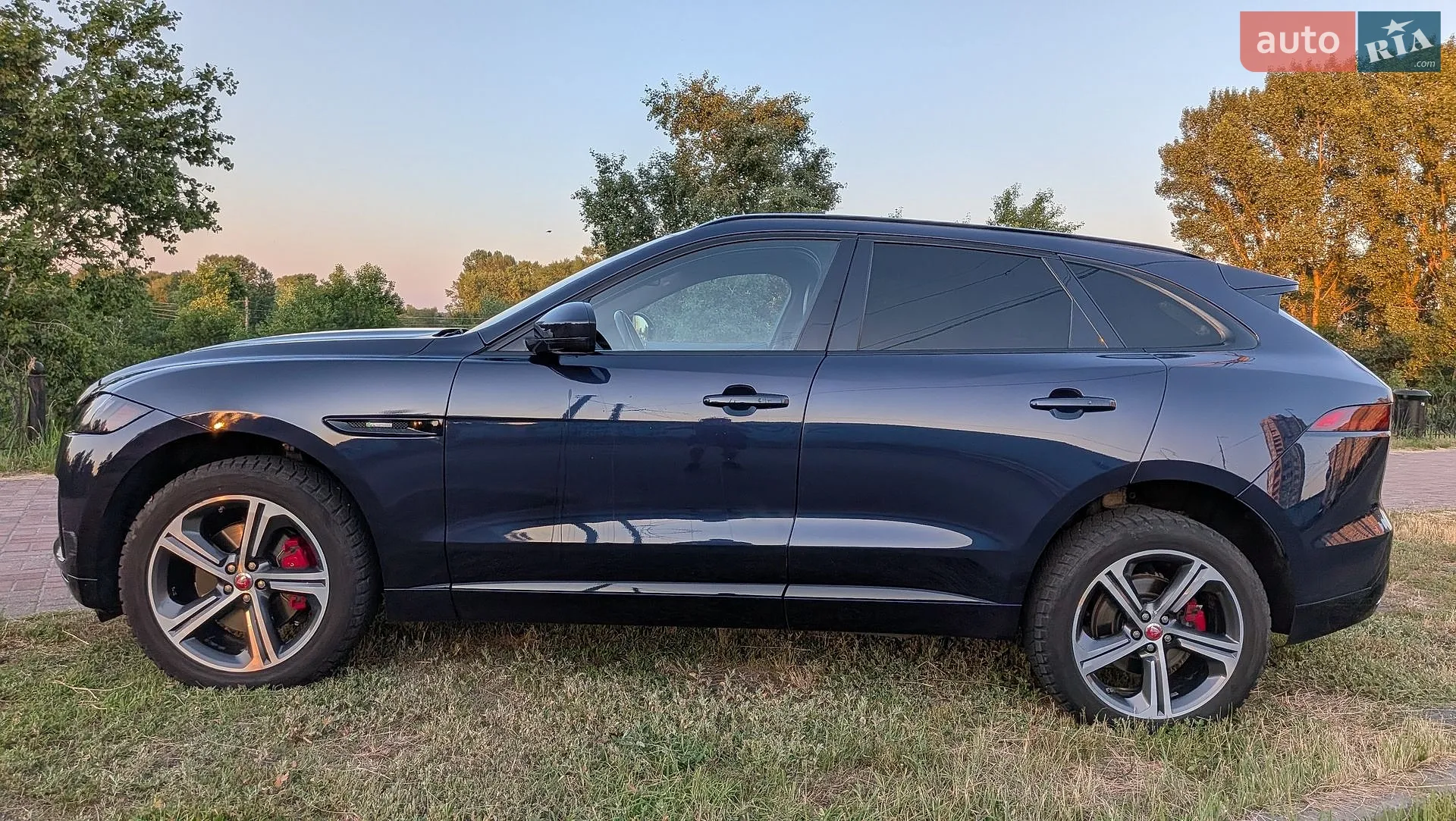 2018 Jaguar F-Pace - мініатюра 10