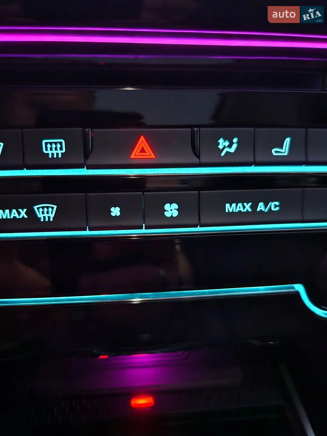 2017 Jaguar F-Pace - мініатюра 46