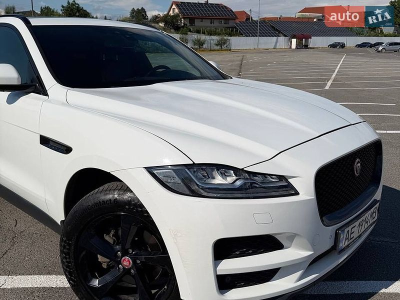 Внедорожник / Кроссовер Jaguar F-Pace 2017 в Ужгороде фото 4 Внедорожник / Кроссовер Jaguar F-Pace 2017 в Ужгороде