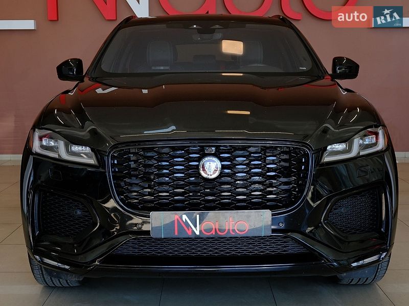 Jaguar F-Pace, фото из объявления