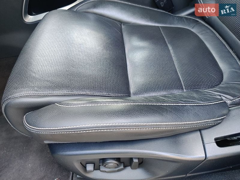 Внедорожник / Кроссовер Jaguar F-Pace 2016 в Харькове