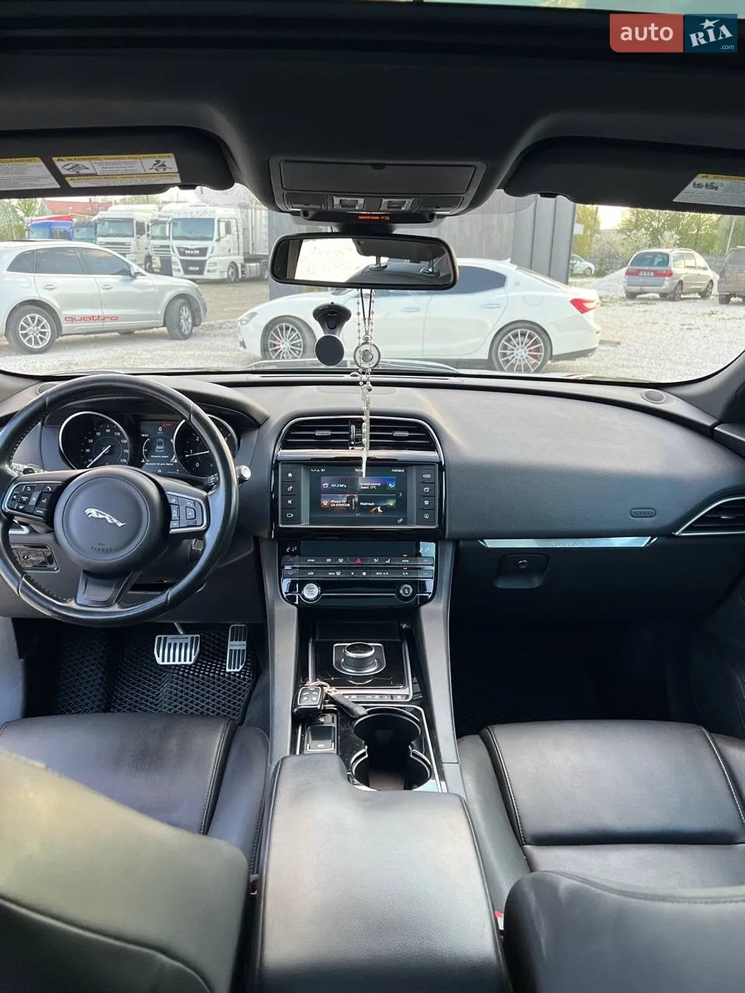 2016 Jaguar F-Pace - мініатюра 34