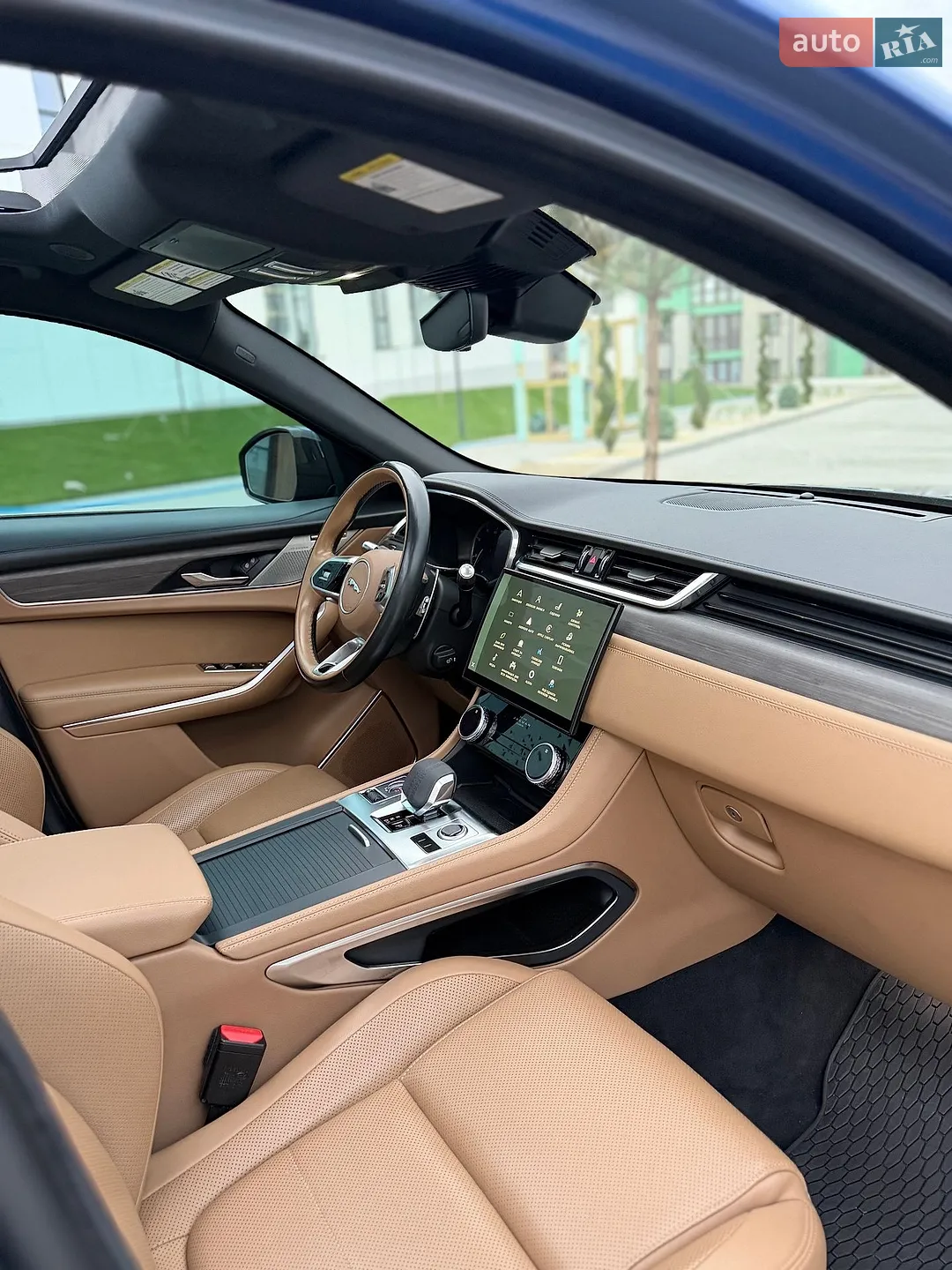 2021 Jaguar F-Pace - мініатюра 46