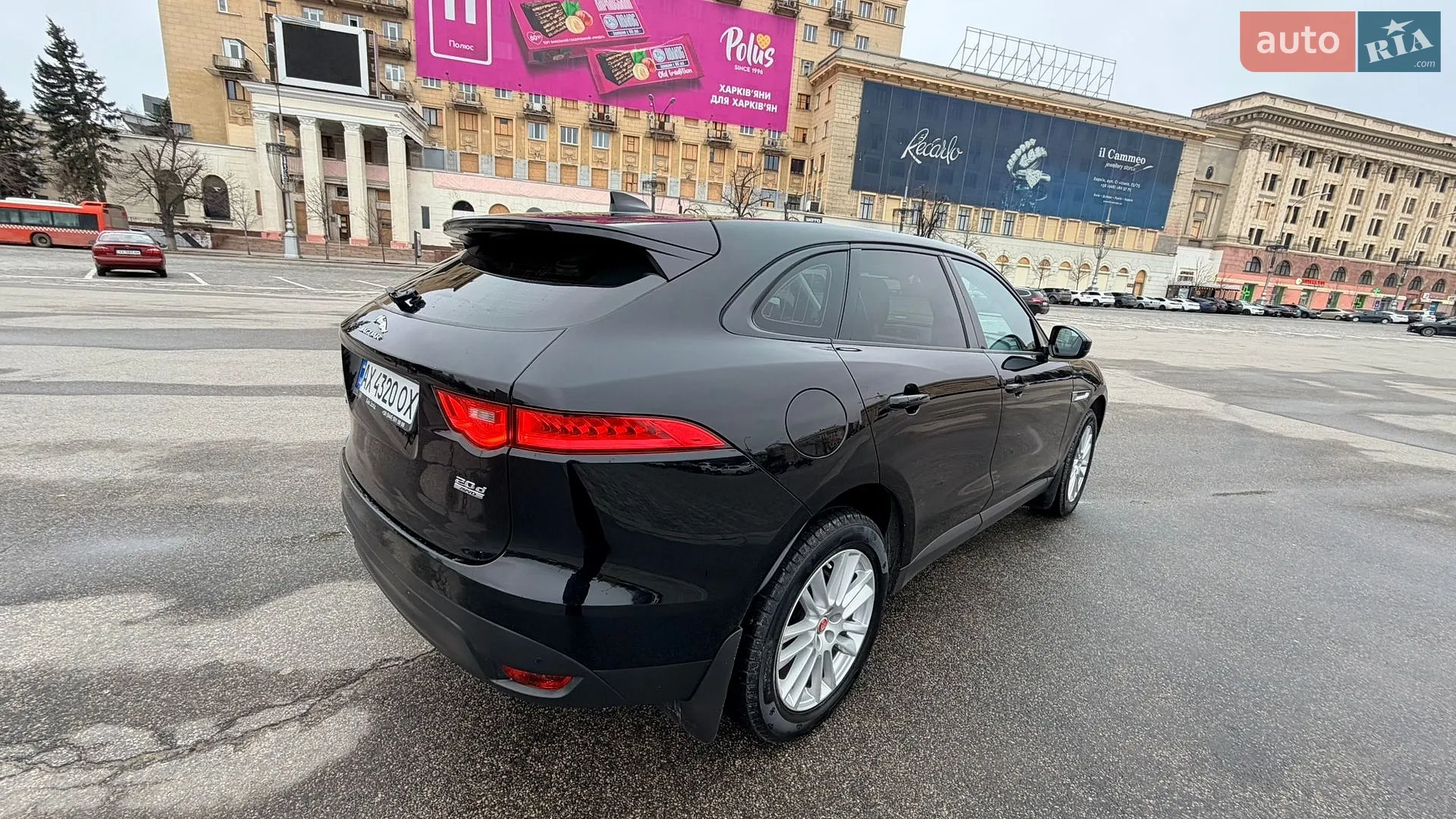 2017 Jaguar F-Pace - мініатюра 4