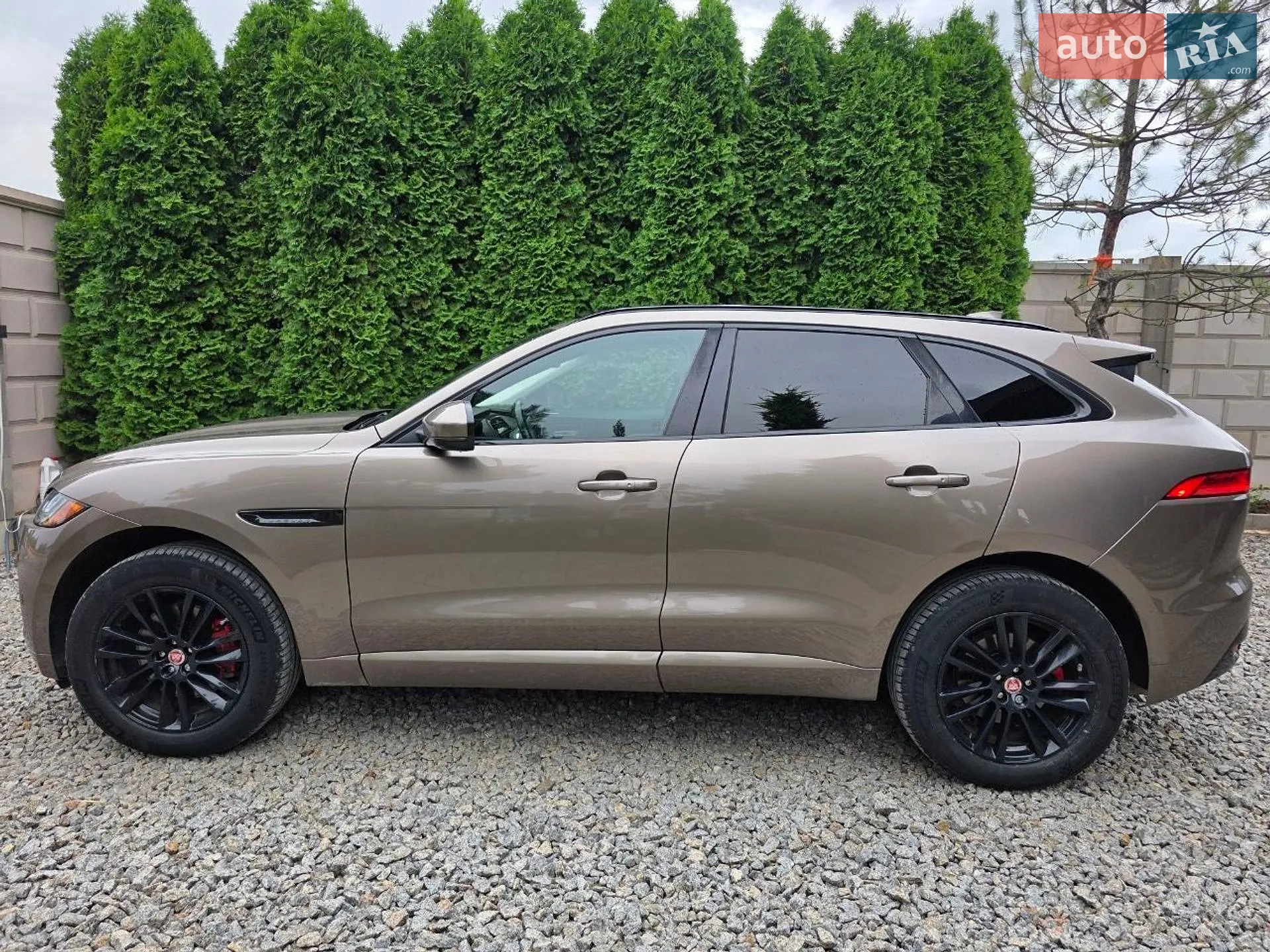 2016 Jaguar F-Pace - мініатюра 10