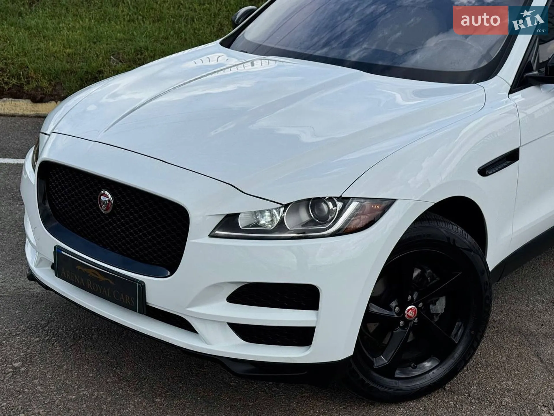 2017 Jaguar F-Pace - мініатюра 6