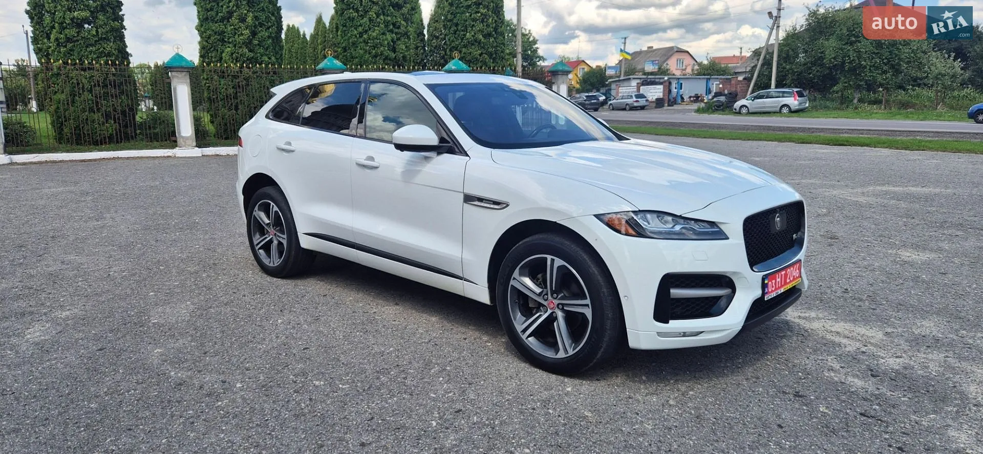 2017 Jaguar F-Pace - мініатюра 9