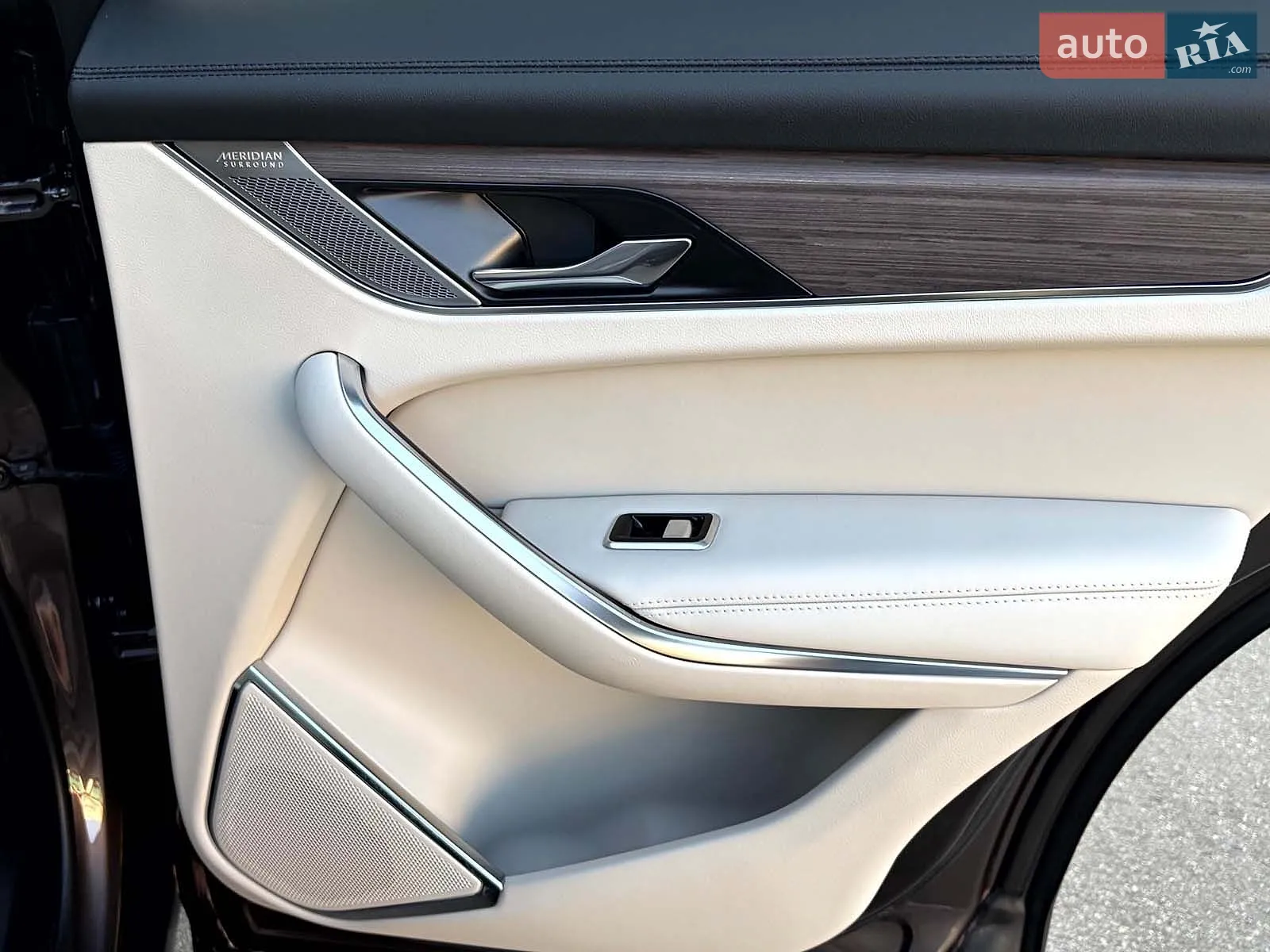 2021 Jaguar F-Pace - мініатюра 21