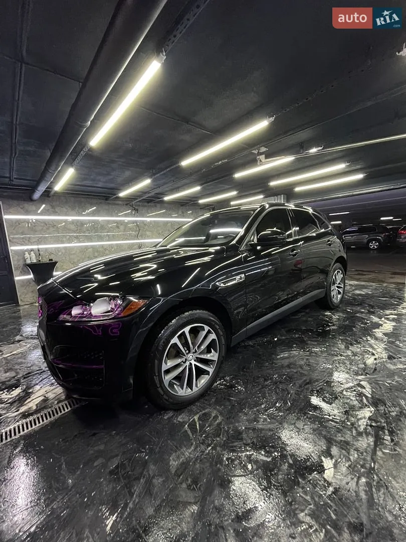 2016 Jaguar F-Pace - мініатюра 2