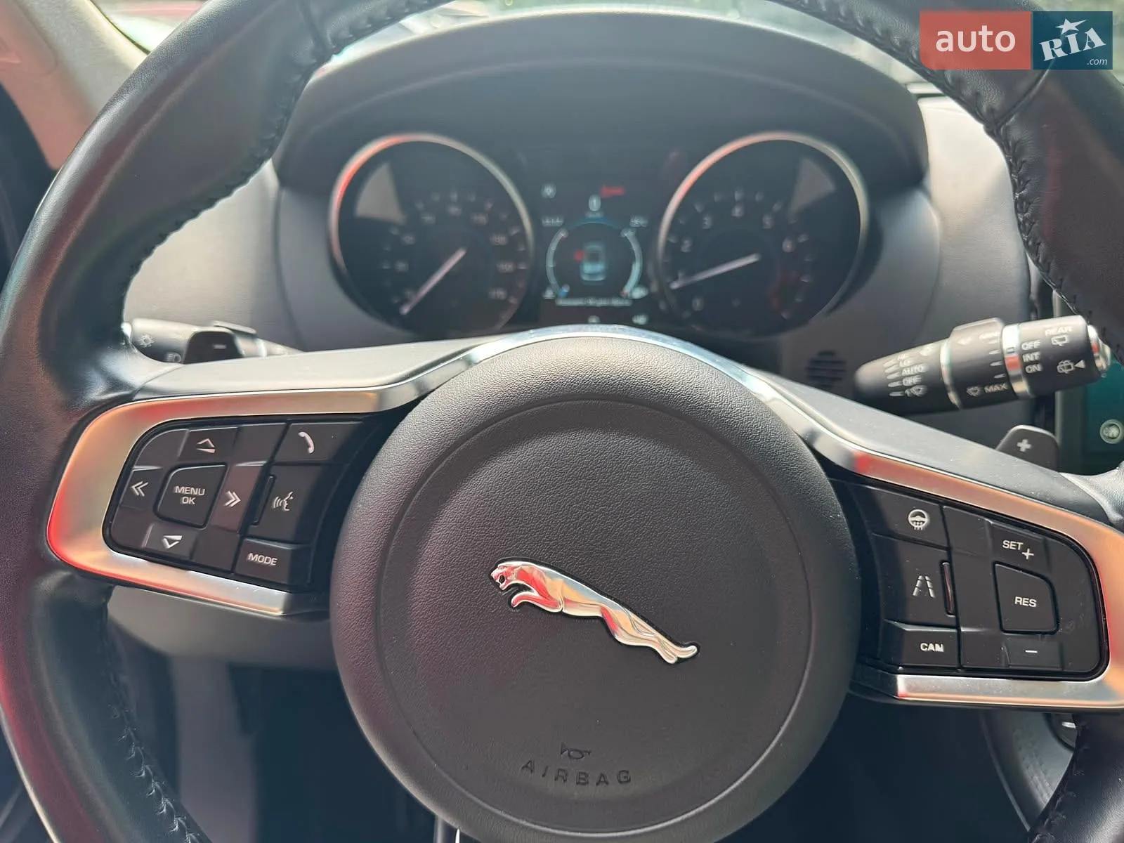2019 Jaguar F-Pace - мініатюра 9
