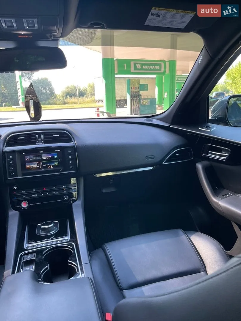 2016 Jaguar F-Pace - мініатюра 17