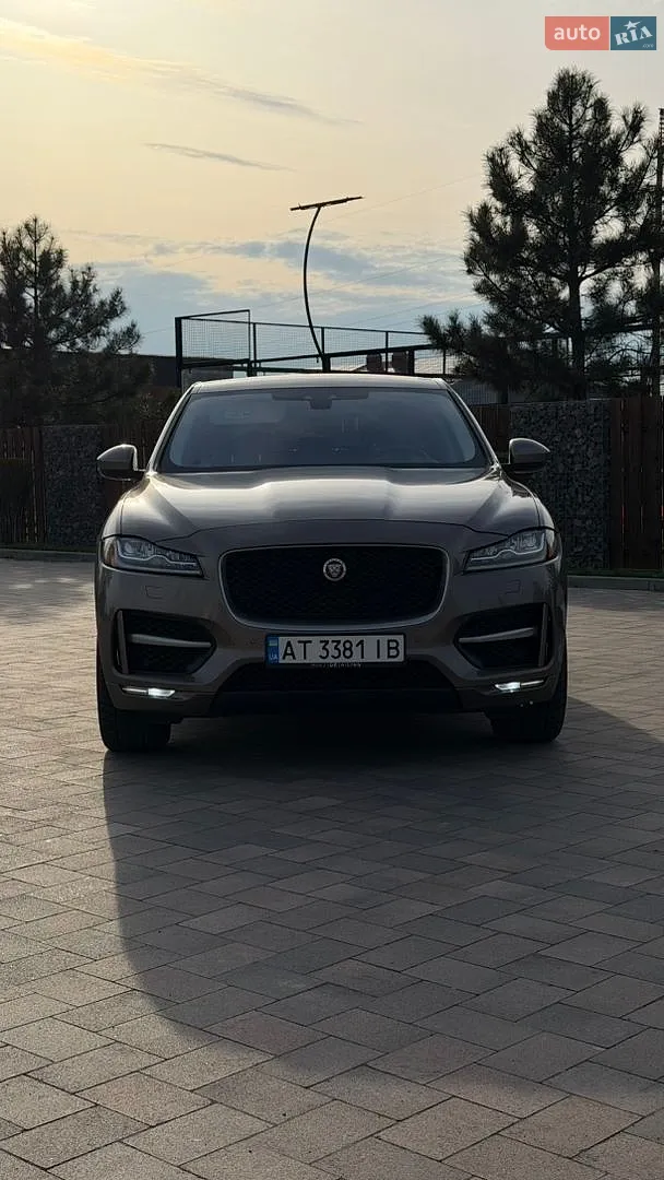2016 Jaguar F-Pace - мініатюра 23