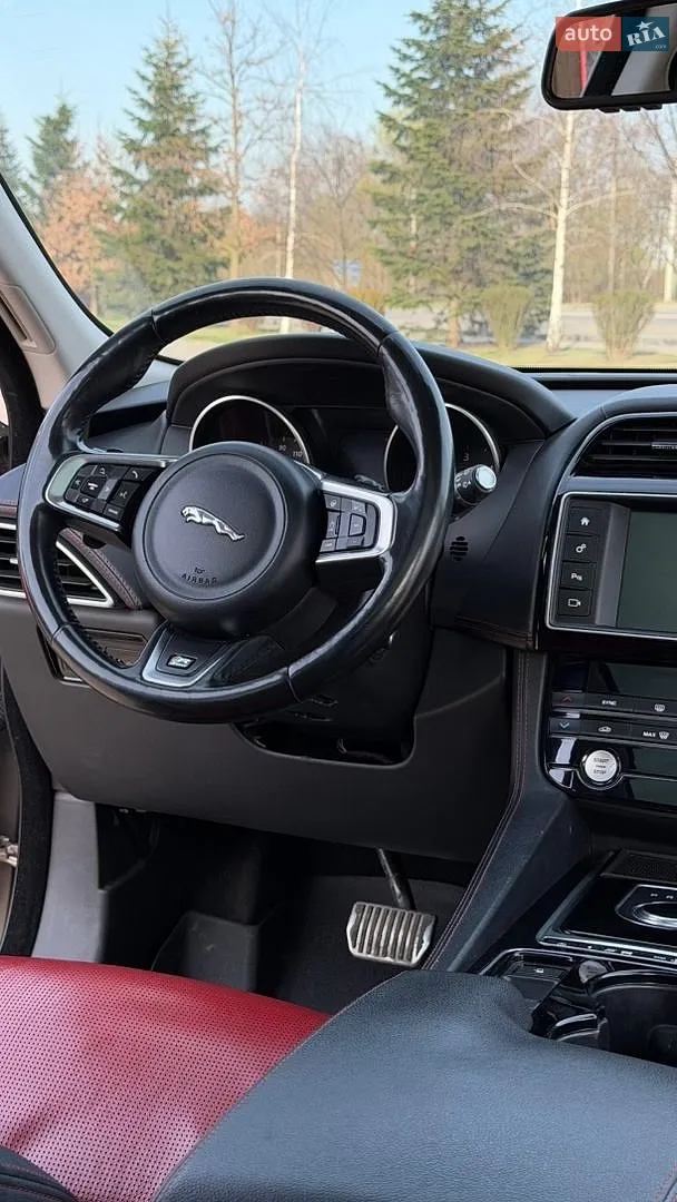 2016 Jaguar F-Pace - мініатюра 66