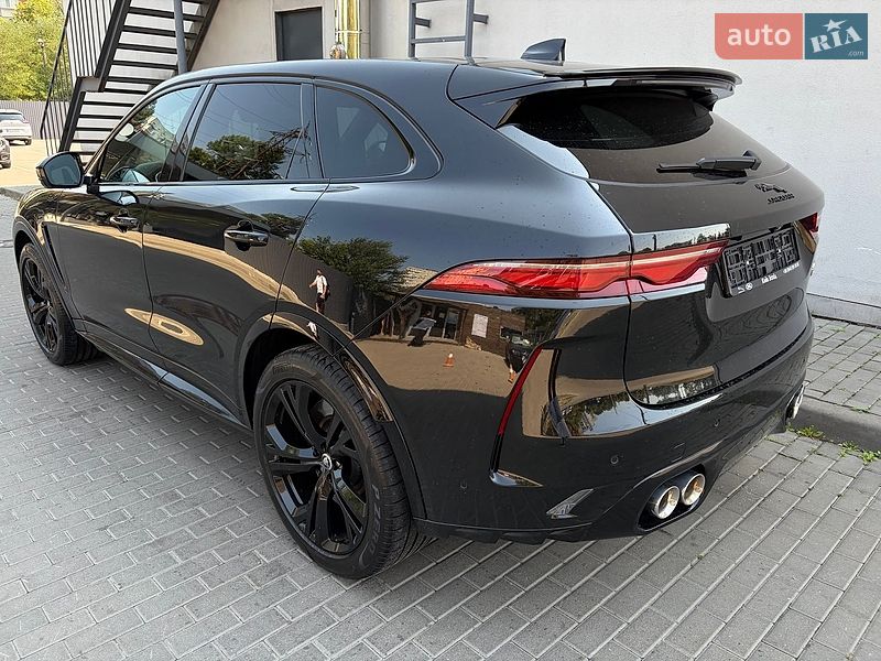 Позашляховик / Кросовер Jaguar F-Pace 2023 в Києві