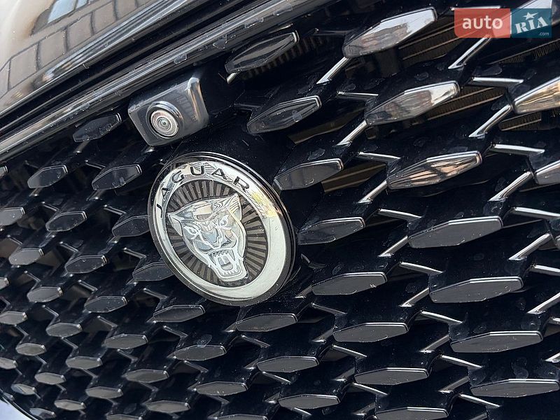 Позашляховик / Кросовер Jaguar F-Pace 2023 в Києві