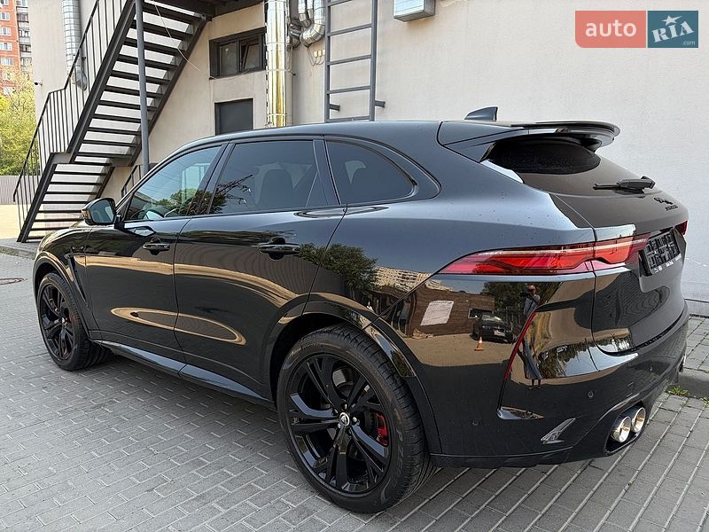 Позашляховик / Кросовер Jaguar F-Pace 2023 в Києві
