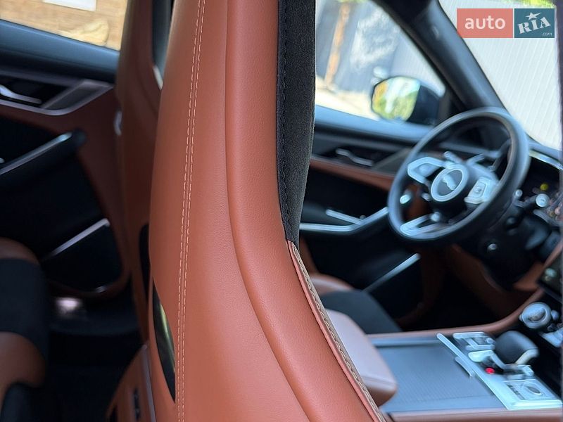 Позашляховик / Кросовер Jaguar F-Pace 2023 в Києві