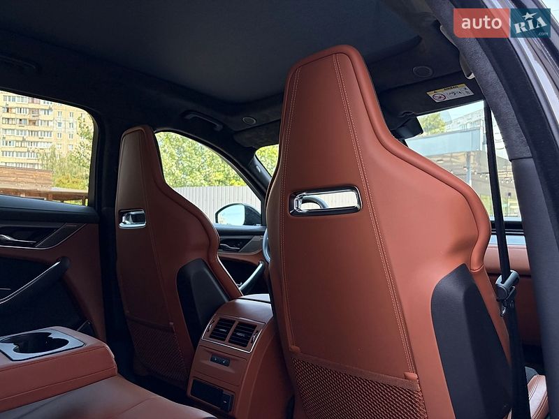 Позашляховик / Кросовер Jaguar F-Pace 2023 в Києві