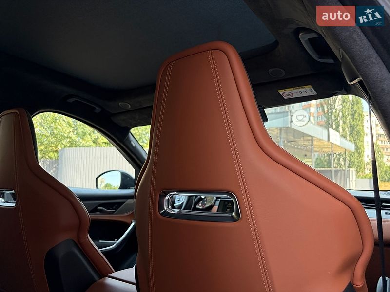 Позашляховик / Кросовер Jaguar F-Pace 2023 в Києві