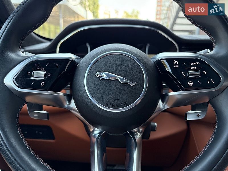 Позашляховик / Кросовер Jaguar F-Pace 2023 в Києві