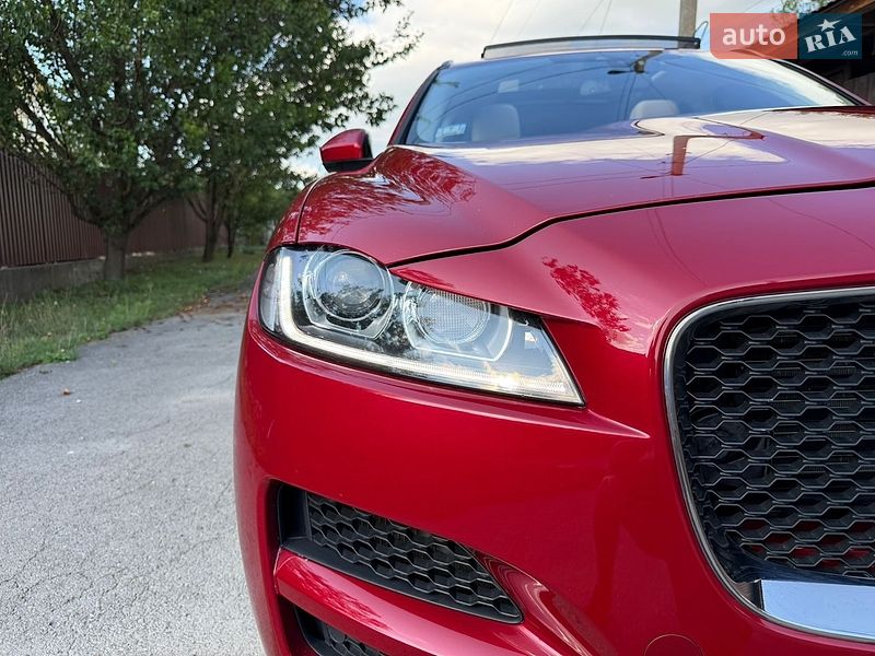 Внедорожник / Кроссовер Jaguar F-Pace 2018 в Каменец-Подольском