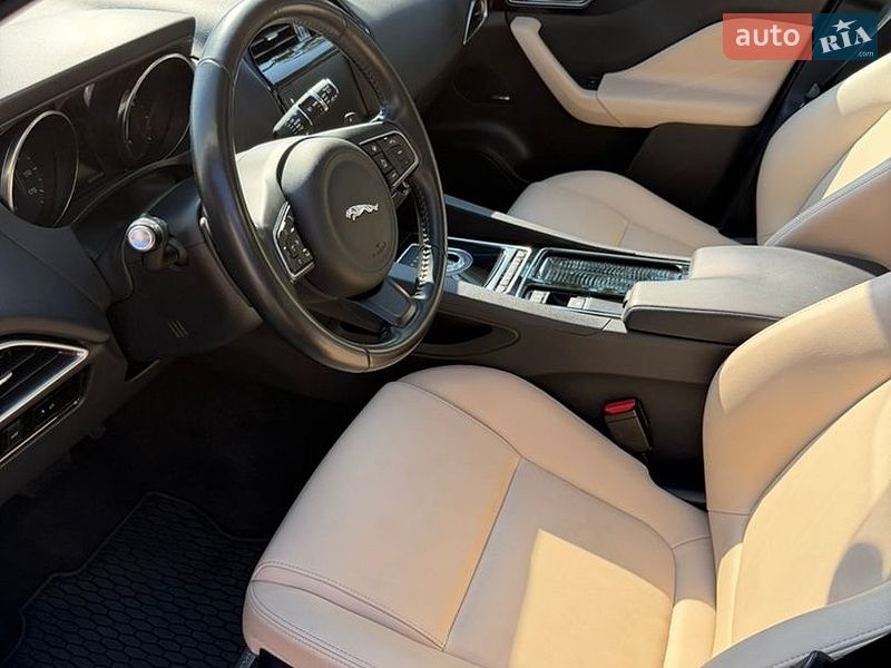 Внедорожник / Кроссовер Jaguar F-Pace 2018 в Каменец-Подольском
