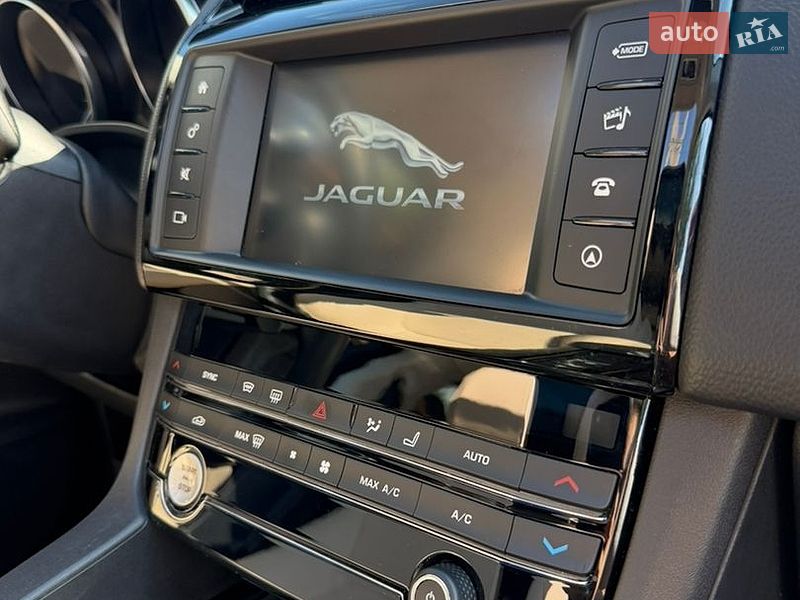 Внедорожник / Кроссовер Jaguar F-Pace 2018 в Каменец-Подольском