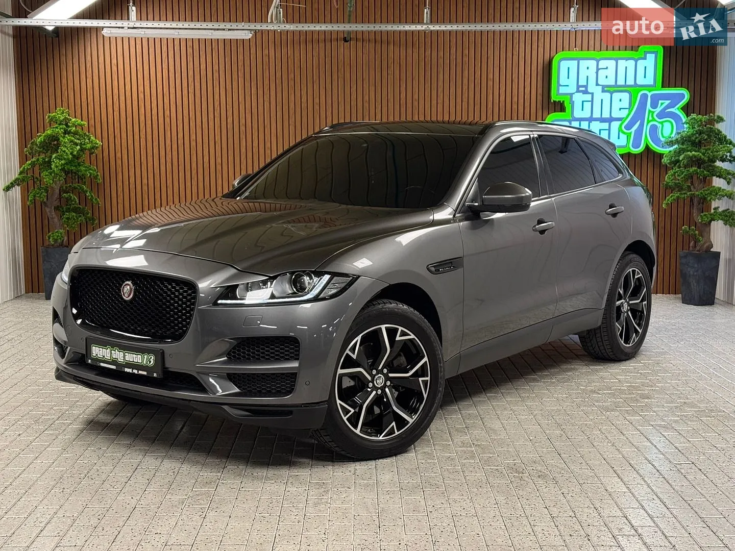 2016 Jaguar F-Pace - мініатюра 4