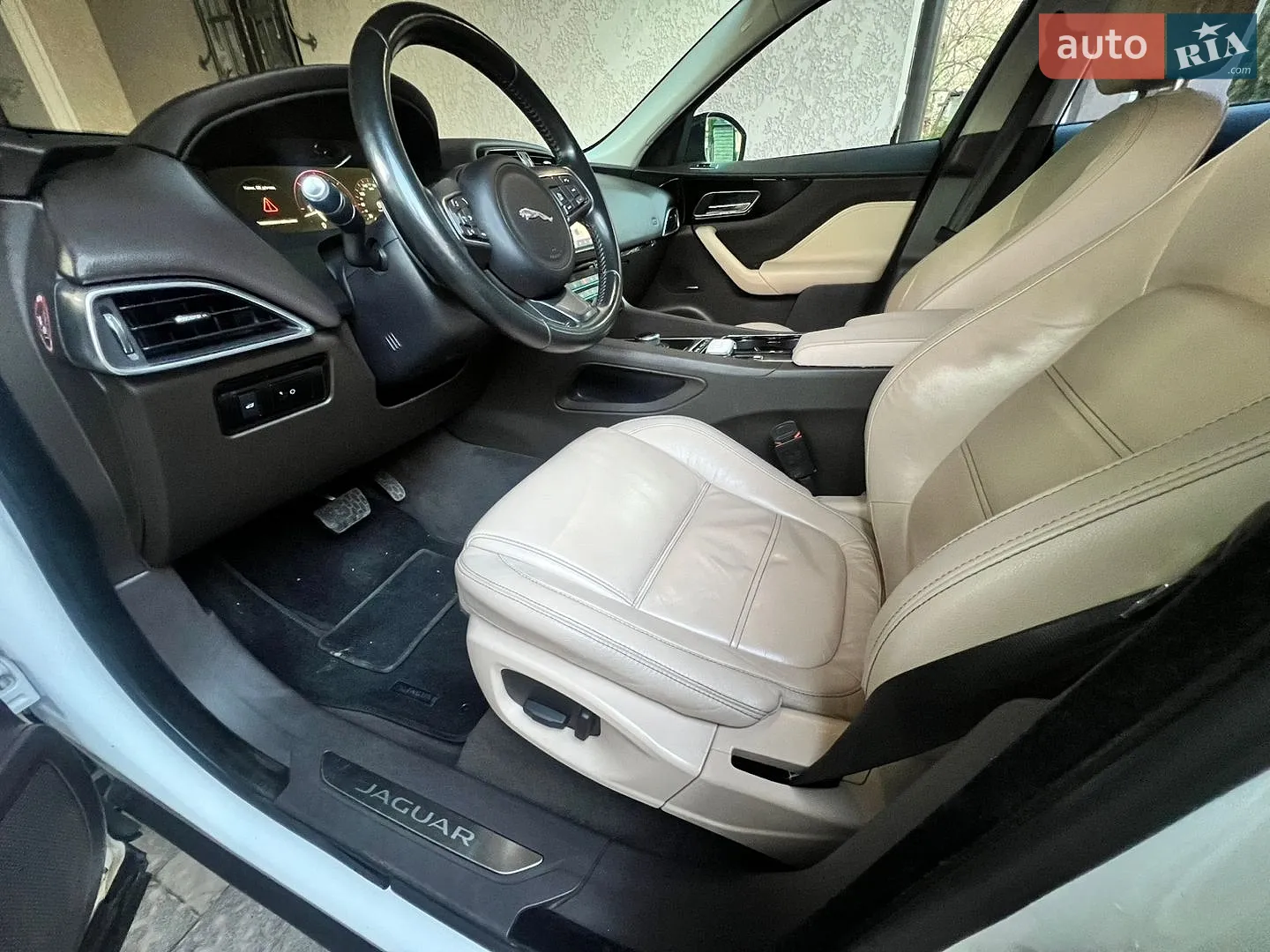 2016 Jaguar F-Pace - мініатюра 6