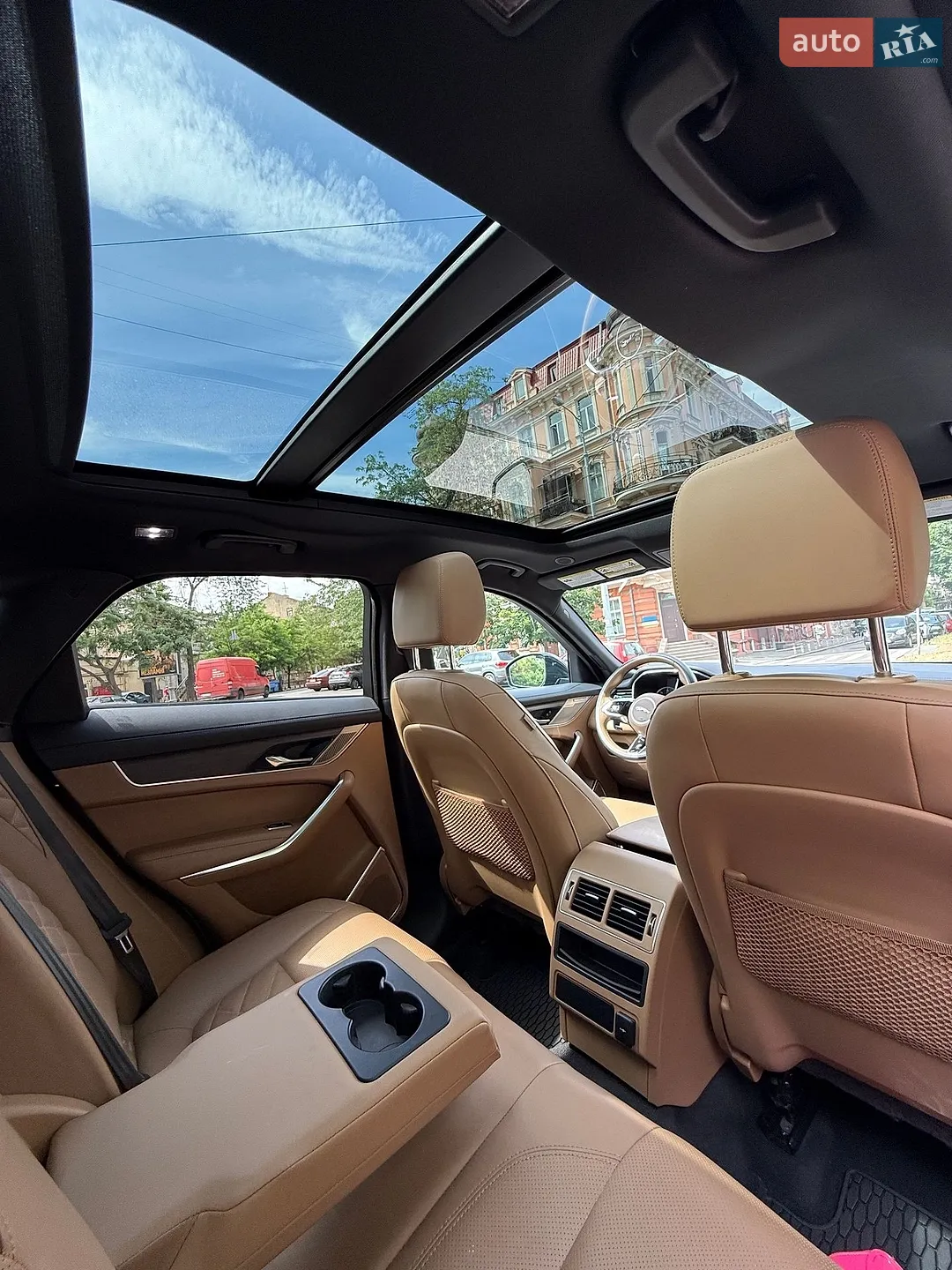 2022 Jaguar F-Pace - мініатюра 24