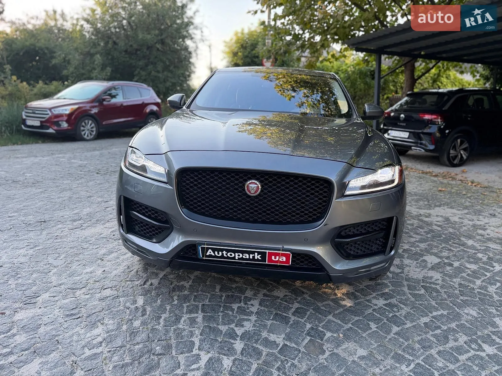 2016 Jaguar F-Pace - мініатюра 2