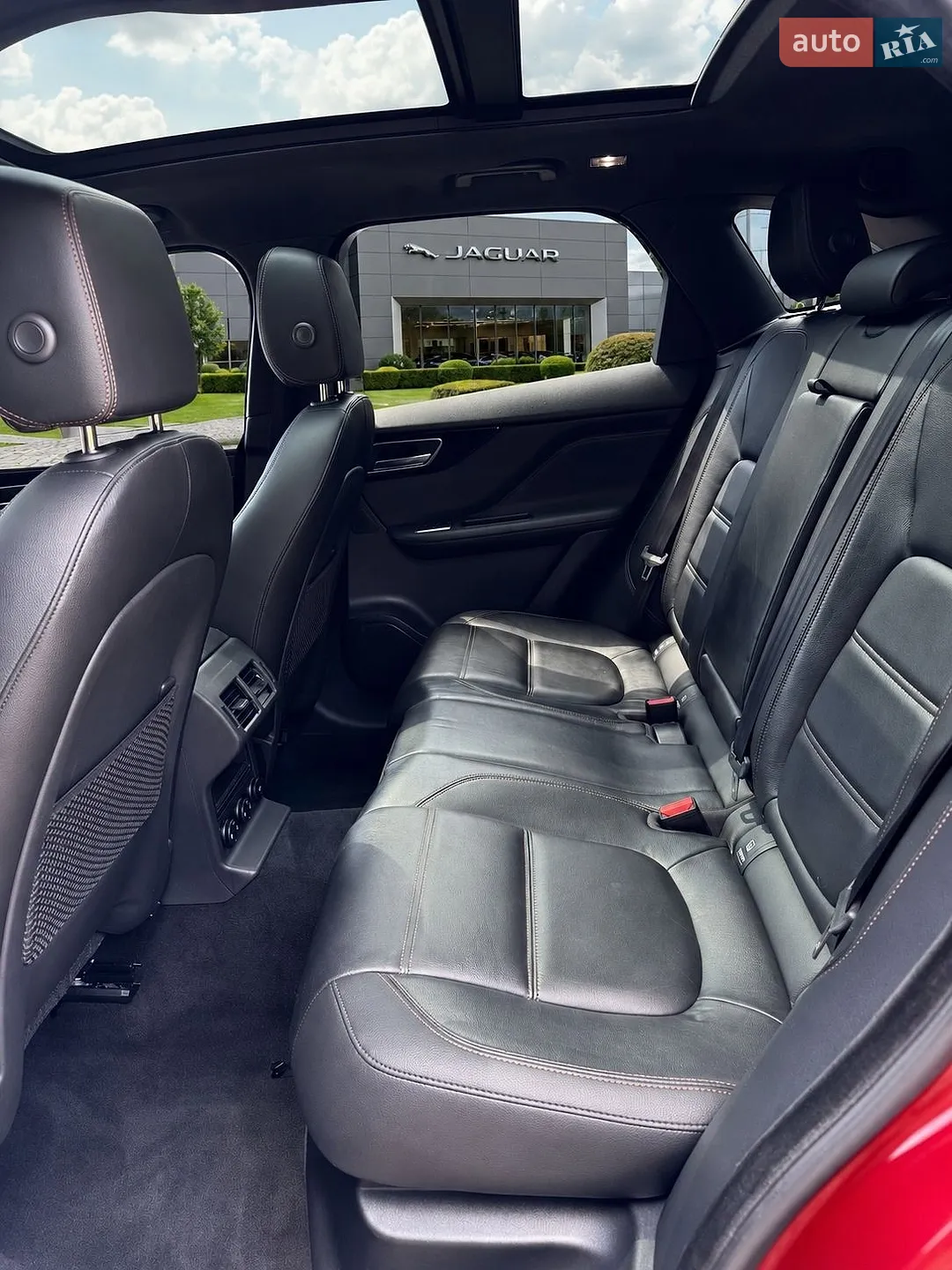 2020 Jaguar F-Pace - мініатюра 24