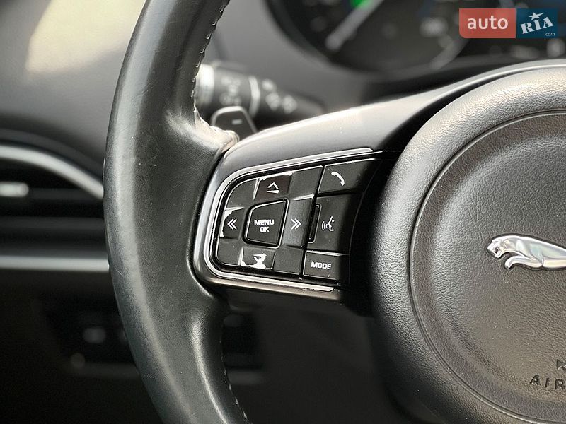 Внедорожник / Кроссовер Jaguar F-Pace 2016 в Львове