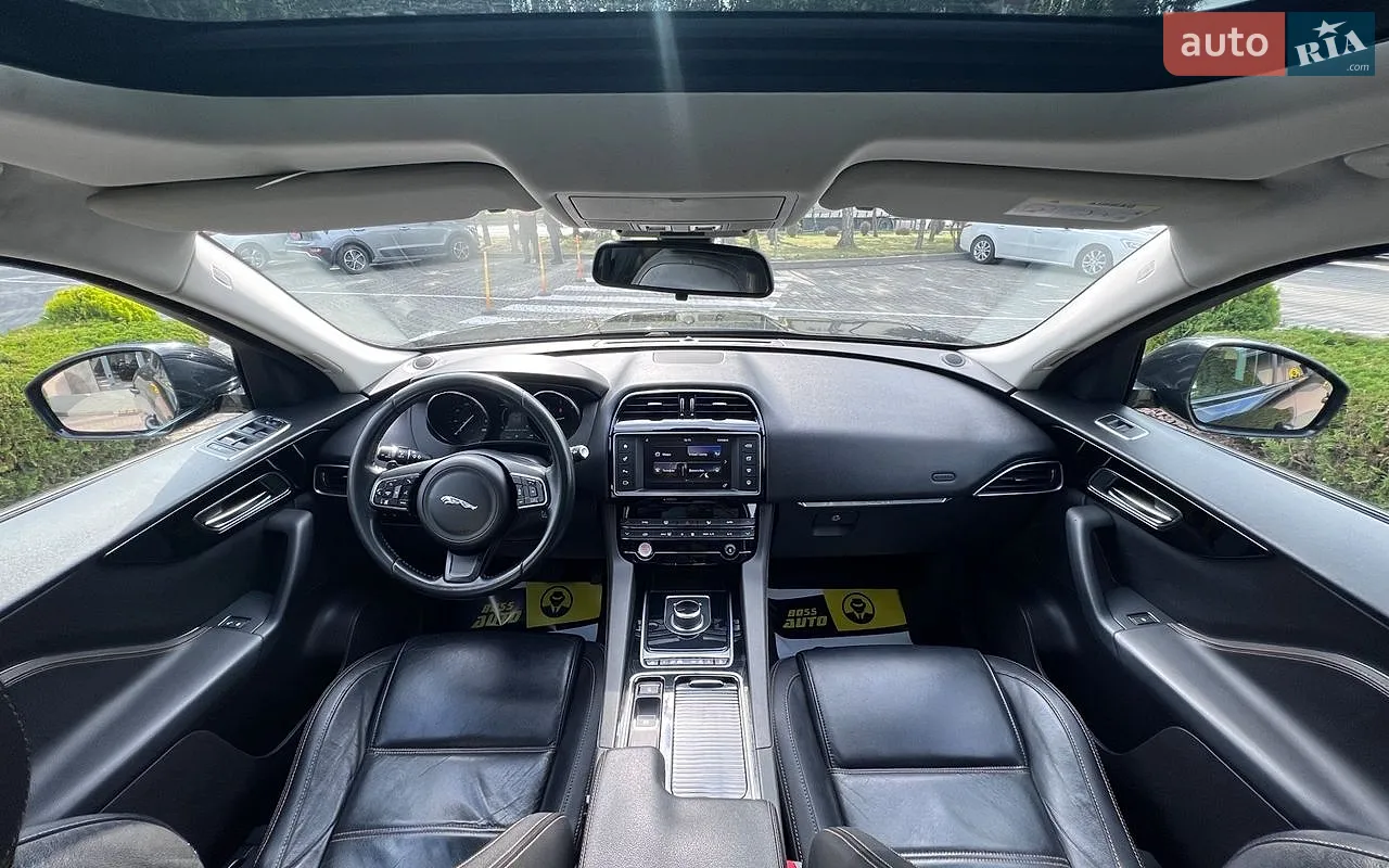 2016 Jaguar F-Pace - мініатюра 16