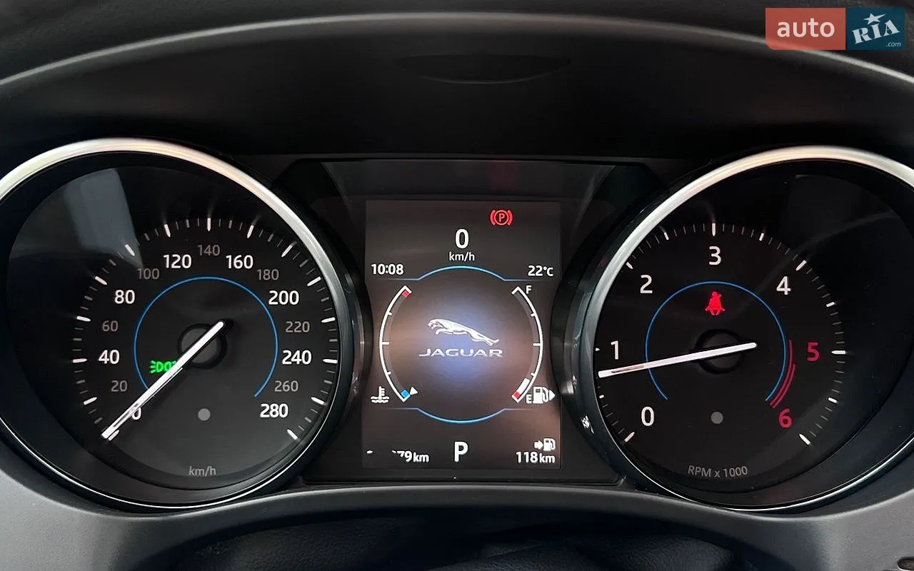 2016 Jaguar F-Pace - мініатюра 18