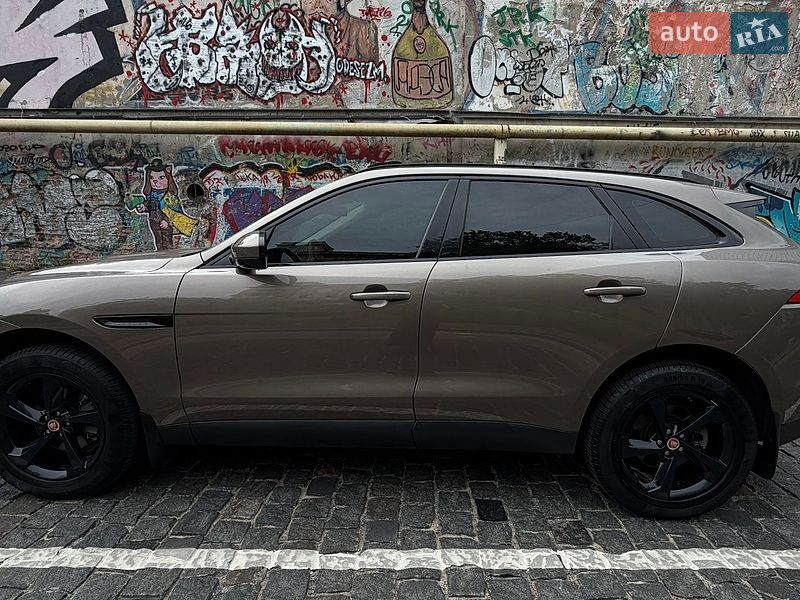 Внедорожник / Кроссовер Jaguar F-Pace 2016 в Одессе