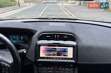 Внедорожник / Кроссовер Jaguar F-Pace 2016 в Одессе