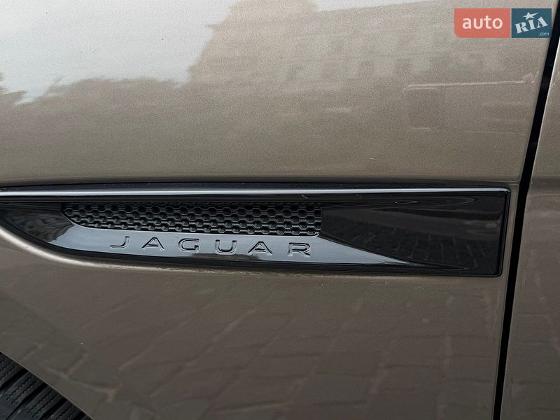 Внедорожник / Кроссовер Jaguar F-Pace 2016 в Одессе