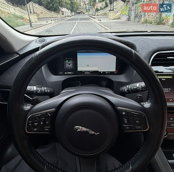 Внедорожник / Кроссовер Jaguar F-Pace 2016 в Одессе